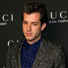 Mark Ronson virá ao Brasil em agosto