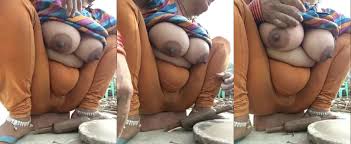 Big boobs bihari aunty showing full naked body in video