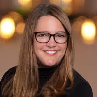 Carrie Patterson's Instagram, Twitter & Facebook