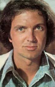 Biografia Hijo De Camilo Sesto Pin De Florencia Serrano Ab En Camilo Sesto Sus Fotos Camilo Sesto Camilo Blanes Camilo