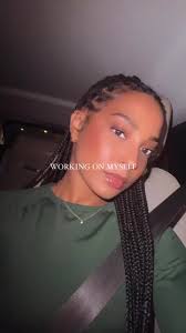 Rae Alexander (@raveaboutme)