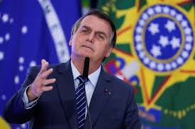 Se não tiver voto impresso, não além de defender o voto impresso, o presidente voltou a dizer que pode editar um decreto para impedir a aplicação de restrições de circulação por governadores e prefeitos. Hzut5zhwwyj Km