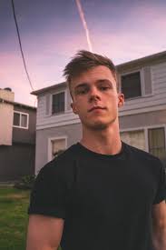 American spirit, swiss precision founded in 1892, we create timepieces with a unique balance of authenticity and innovation. Nicholas Hamilton Wikipedia