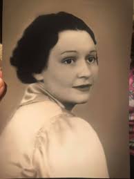 Does anyone know a person from Geelong?