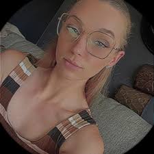 Ashley Rhodes (@ashley.altimore) • Facebook