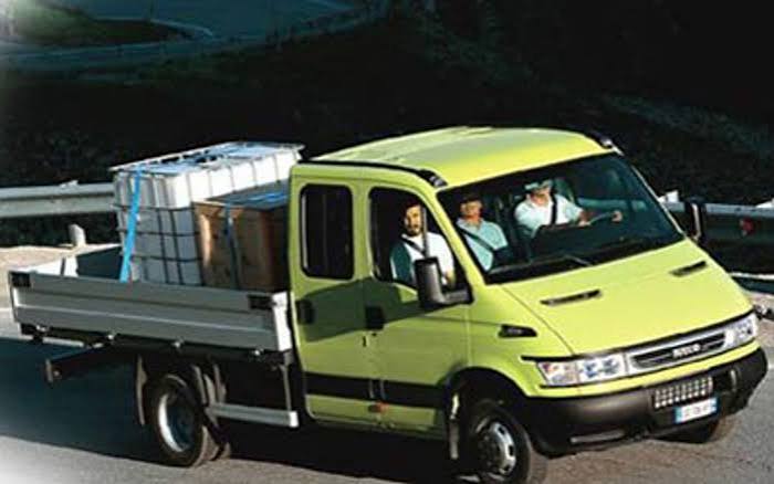 Iveco AD260S35Y/PS-2005 Cab & Chassis Truck