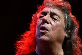 Maiden Day: lendário Dennis Stratton encanta, com carisma e técnica em BH