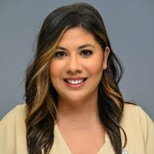 Amanda Deanda's Instagram, Twitter & Facebook