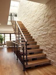 Mon rêve est de vivre dans une maison d'architecte ! Idees De Decoration Maison Catalogue Decoration Design Interieur Des Idees De Design Et De Decorati Escaliers Interieur Decoration Escalier Escaliers Maison
