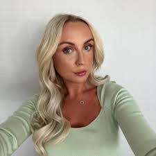 Kayleigh Cooper's Instagram, Twitter & Facebook