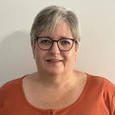 Kristy Ponsler, celebrated diabetes educator, retires today. After four  decades compassionate and excellent service to patients, Kristy Ponsler is  retiring from the IU Health Diabetes Education team today. Ponsler began  her healthcare