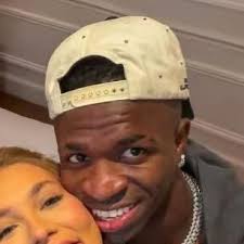 veronica ben jor ⚢ (@domingoosss)