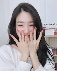 See the gorgeous updates from SNSD Tiffany!