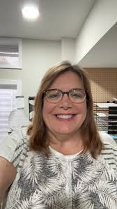 Are you looking for original dog themed wreath signs? Check out these  signs!