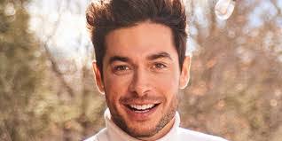 Andrea Summer's Instagram, Twitter & Facebook