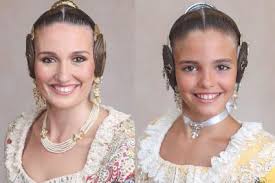 Laura Mengó y Paula Nieto, falleras mayores de València 2023