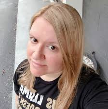 Has anyone used the laundry service Poplin locally in St. Pete?