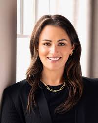 Stephanie Acker's Instagram, Twitter & Facebook