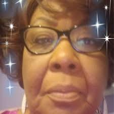 🧁 Buttermilk Raspberry Muffins 🧁 These Buttermilk Raspberry Muffins are  soft, moist, and bursting with fresh raspberry flavor. The buttermilk adds  a lovely tang while keeping the muffins tender, and the sweet