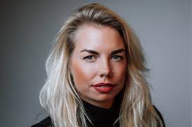 Gloria groeide op als KOPP/KOV-kind: 'Vader was verslaafd'