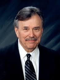 The Barbershop Harmony Society mourns the passing of Darryl Flinn, age 89,  a barbershop giant in every sense of the word. Inducted into the BHS Hall  of Fame in 2010, Darryl held