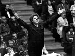 His death at his home in athens was announced by state tv in greece, and came after a number of hospital admissions for a heart problem. Gvihrvo5 Doexm