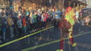 Apple has scheduled its next apple watch activity challenge, this time for thanksgiving later this month. First We Run Then We Eat Runners Sprint Through Downtown In Annual Thanksgiving Race Wbir Com