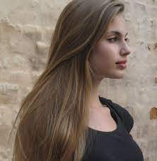 Le temps passe et il serait temps que je commence à penser à moi. File Cheveux Chatains Jpg Wikimedia Commons