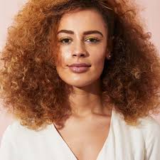 One of the best hairstyles for curly frizzy hair. Hairstyles For Frizzy Hair 20 Trending Looks All Things Hair Us