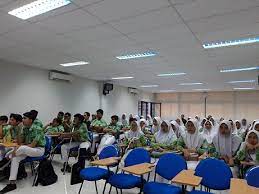 Daftar fakultas dan prodi universitas al azhar indonesia (uai) yang disertakan dalam osc 2019. F Psi Terima Kunjungan Dari Sma Al Azhar 4 Bekasi