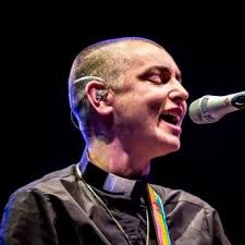 Terminally ill DJ Johnnie Walker leaves Radio 2 listeners in tears as he  says final goodbye