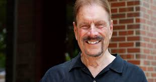 Former Badgers broadcaster Mike Lucas rejoins Cap Times