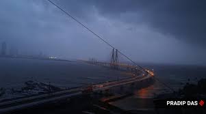 Associated with these long standing waves are the short waves (several hundred kilometres in wavelength) called traveling waves. Intensity Of Rain And Wind To Reduce Today Says Imd Cities News The Indian Express