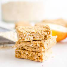 Oatmeal nut crusted tenderloin with mushroom cranberry saucehoneysuckle white. Healthy Apple Pie Oat Bars Low Sugar Snack For Kids
