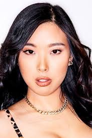 Elle Lee (Don't Google her at work lol) : r/trueratecelebrities