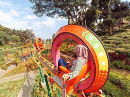 Aesthetic banget foto cewek cantik di dunia satu ini. 10 Gambar Taman Selecta Batu 2021 Harga Tiket Masuk Rekreasi Wisata Malang Jawa Timur Jejakpiknik Com