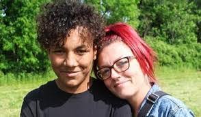 Shayne Reed's Instagram, Twitter & Facebook