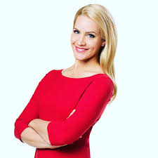 Heute hat man aus versehen in der internetversion der 20 uhr tagesschau zu spät rausgeschaltet. Judith Rakers 42 From Germany S Most Watched Tv News Tagesschau Imgur