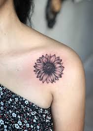 Celebrate The Beauty Of Nature With These Inspirational Sunflower Tattoos Sunflower Tattoo Thigh Sunflower Tattoo Shoulder Sunflower Tattoos