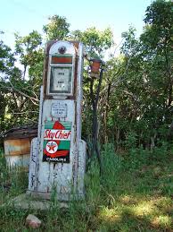 the old gas pump longs gardens boulder co vintage gas pumps old gas pumps old gas stations pinterest