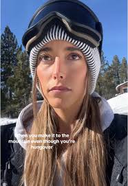 Steph (@stephjburns)