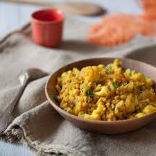 Curry De Chou Fleur Aux Lentilles Corail Plat Complet Vegetarien Recette Recette Chou Fleur Recette A Base De Chou Fleur Veloute Chou Fleur