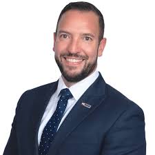 Eric Rocks's Instagram, Twitter & Facebook