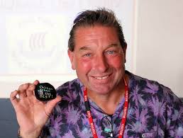 Memories with a trip back to class for former Chilton pupils