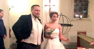 She says in the video that she has become single, and. Staysman Fikk Tidenes Overraskelse Hadde Ingen Anelse Om At Han Skulle Gifte Seg