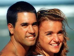 Kelly Slater, Andrew Johns mourn death of surfing legend John Shimooka