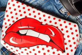 Anelli di fidanzamento romantici classici e moderni, adatti ad ogni età e ad ogni tipo di fidanzamento, che sia normale o per promettere il matrimonio. 15 Idee Regalo Per Una Sorella Che Ha Gia Tutto