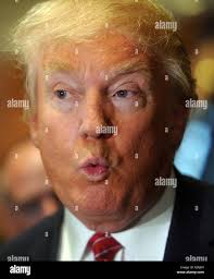 Senior pastor hi-res stock photography and images