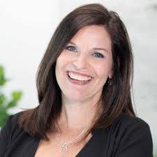 Janet Noll's Instagram, Twitter & Facebook