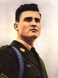 Russell Fordham's Instagram, Twitter & Facebook